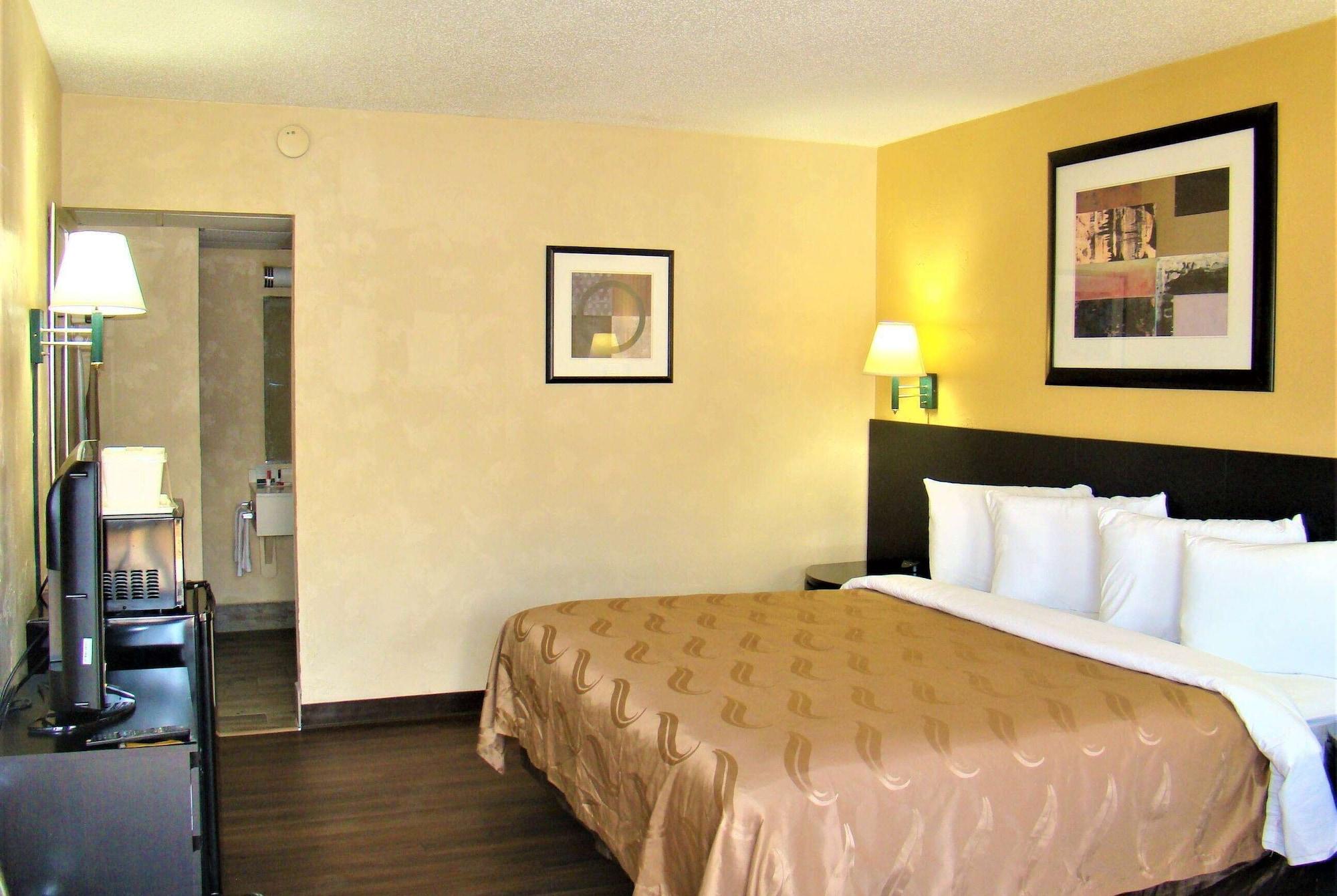 Hotel Baymont By Wyndham Front Royal Near Shenandoah National Park Esterno foto