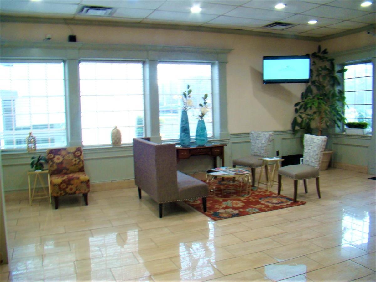 Hotel Baymont By Wyndham Front Royal Near Shenandoah National Park Esterno foto