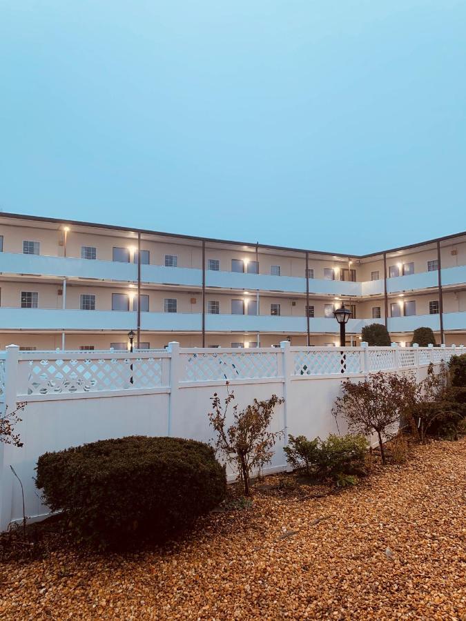 Hotel Baymont By Wyndham Front Royal Near Shenandoah National Park Esterno foto