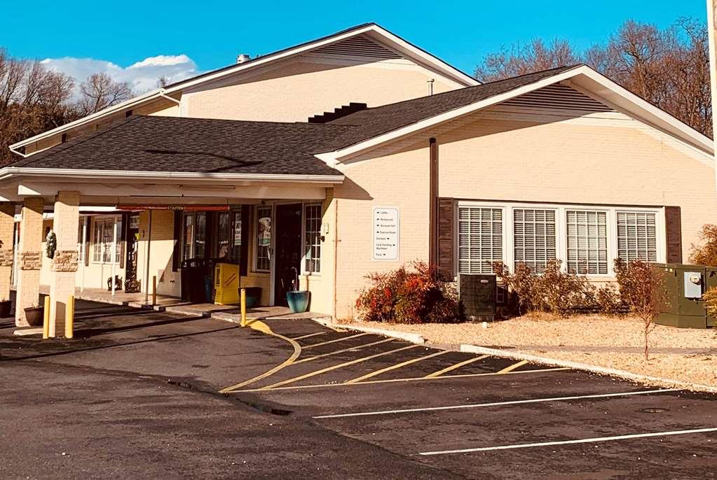Hotel Baymont By Wyndham Front Royal Near Shenandoah National Park Esterno foto